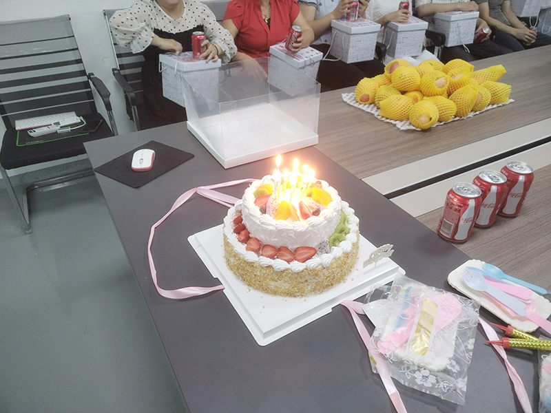 员工生日会|为爱而聚，感恩遇见
